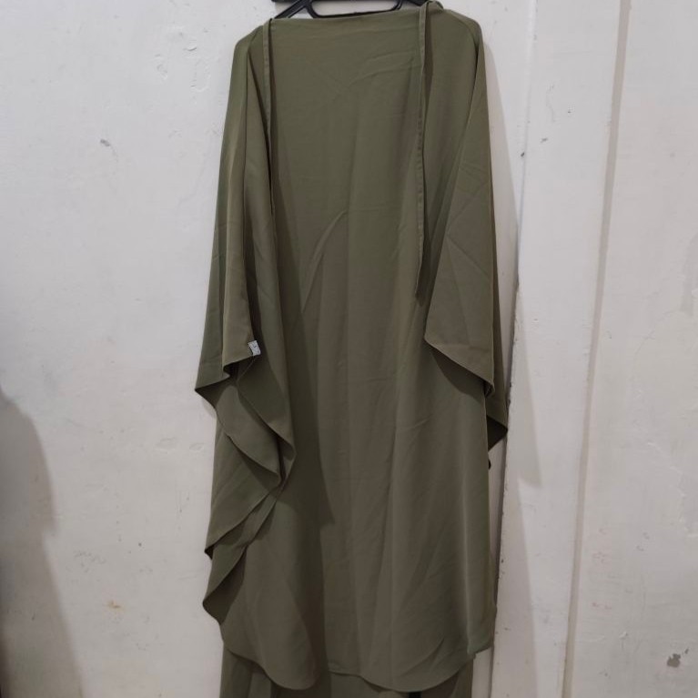 preloved fk barkha project bahan mina dan mazen wintercream greensage hijau