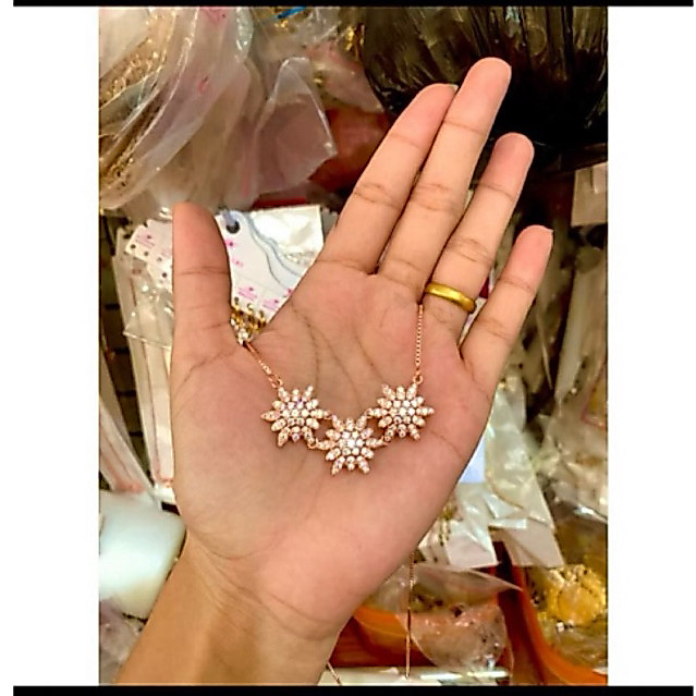kalung bintang laut replika berlian medan cantik persis seperti asli tidak gampang luntur, cocok pak