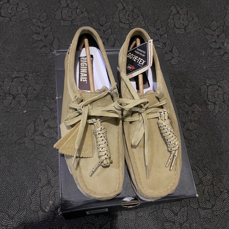 Clarks goretex second
