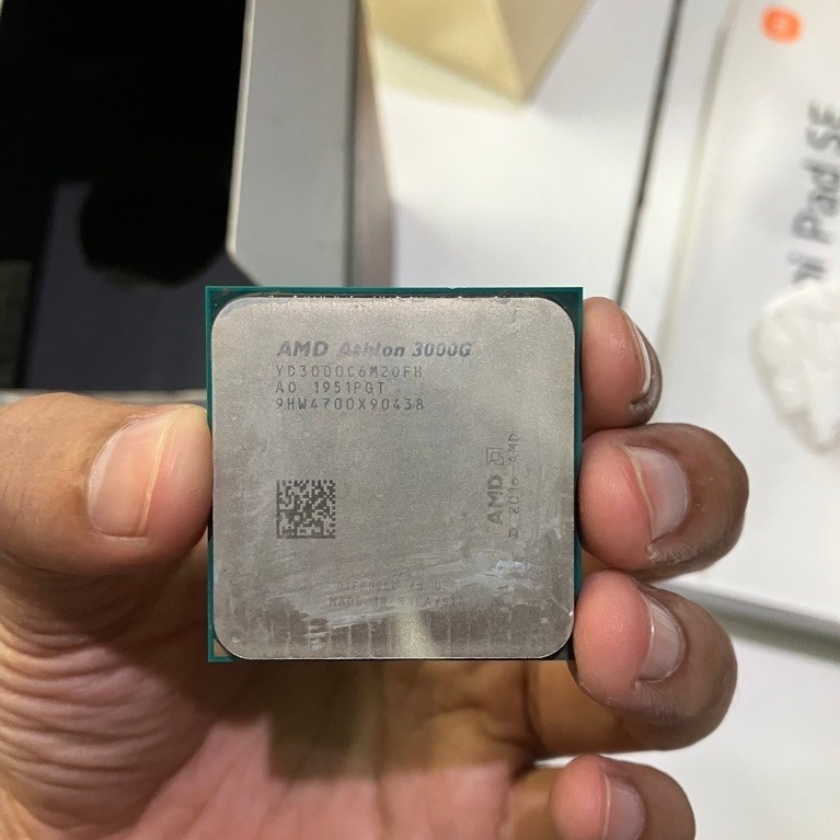 Prosesor AMD Athlon 3000G YD3000C6M20FH CPU tanpa heatsink