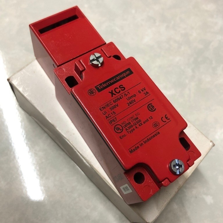Pressure Switch Telemecanique XCS 60947-5-1