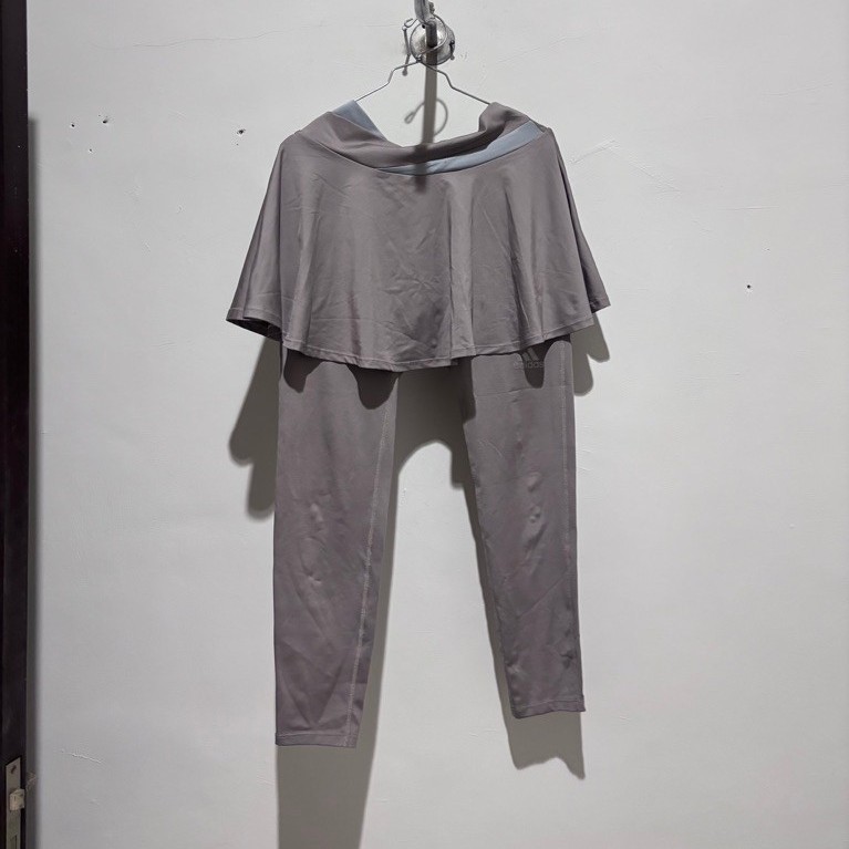 PRELOVED LEGGING ROK SPORT