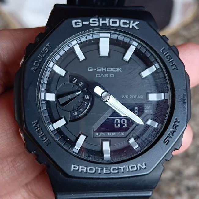 Casio G-Shock GA-2100 Carbon Core Guard Second/Bekas/Preloved