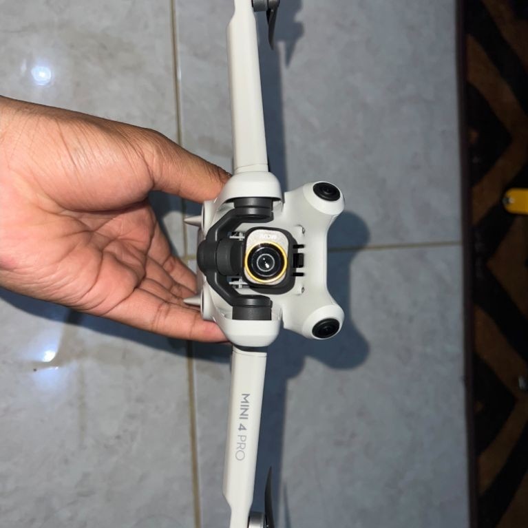 DRONE DJI MINI 4 PRO SECOND