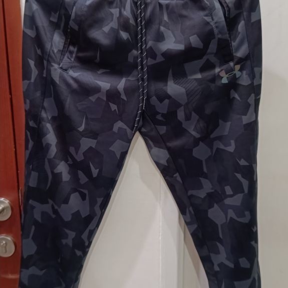 Celana Joger Army Training UnderArmour PL Like new