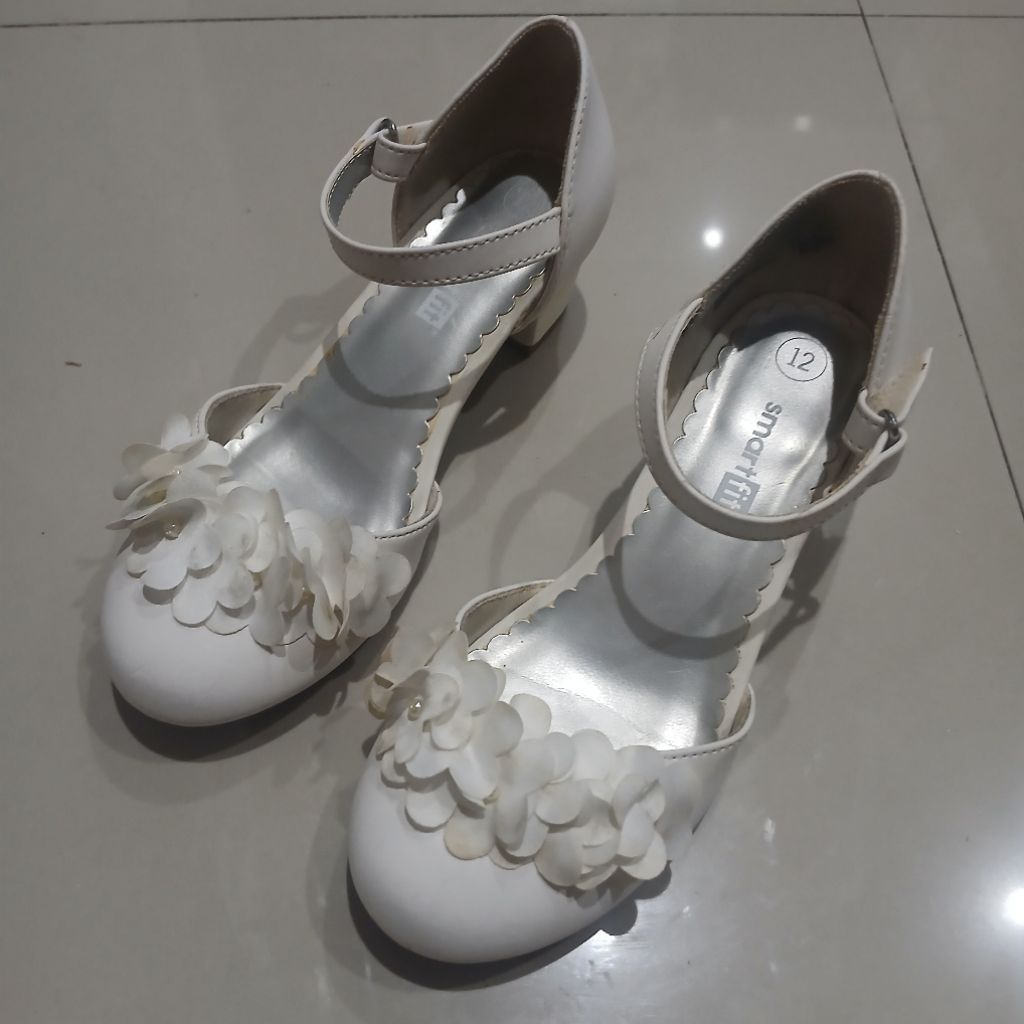 Sepatu Pesta Cantik SmartFit Payless anak perempuan preloved