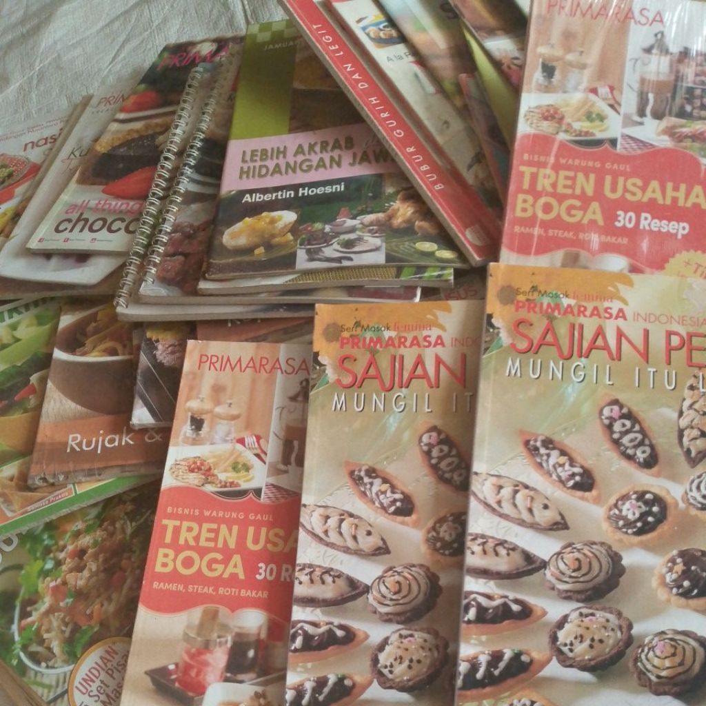 BUKU RESEP MASAKAN FEMINA