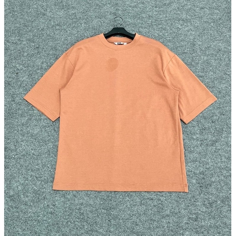 Uniqlo U Airism Carrot Oversized T-shirt
