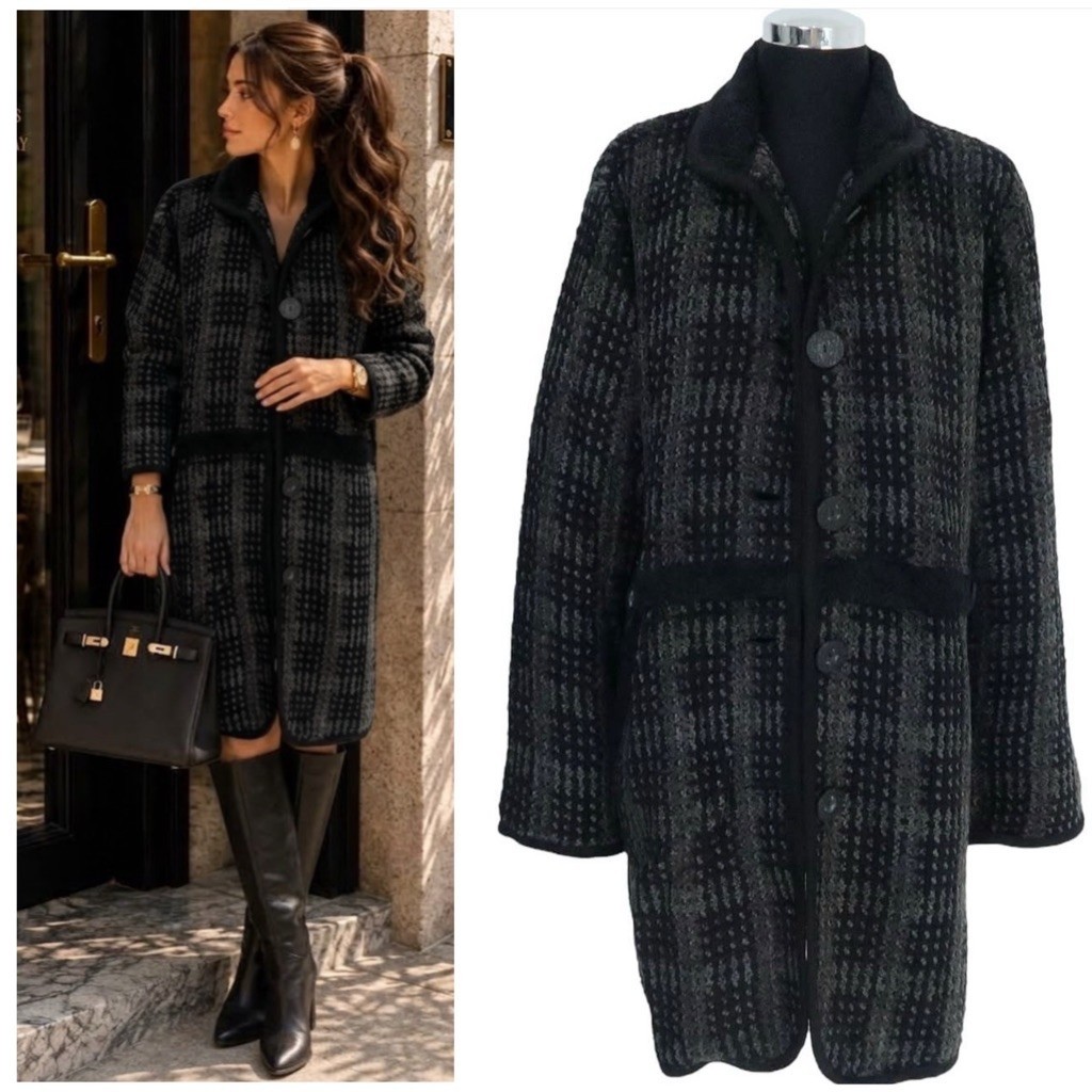 Women plaid coat