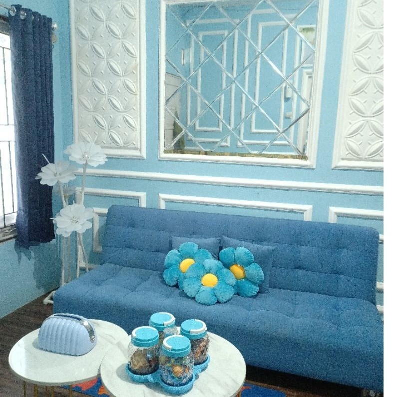 (baca deskripsi) sofa bed (Second) warna biru free 3 bantal bunga
