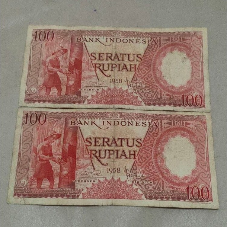 uang 100 pekerja 1958