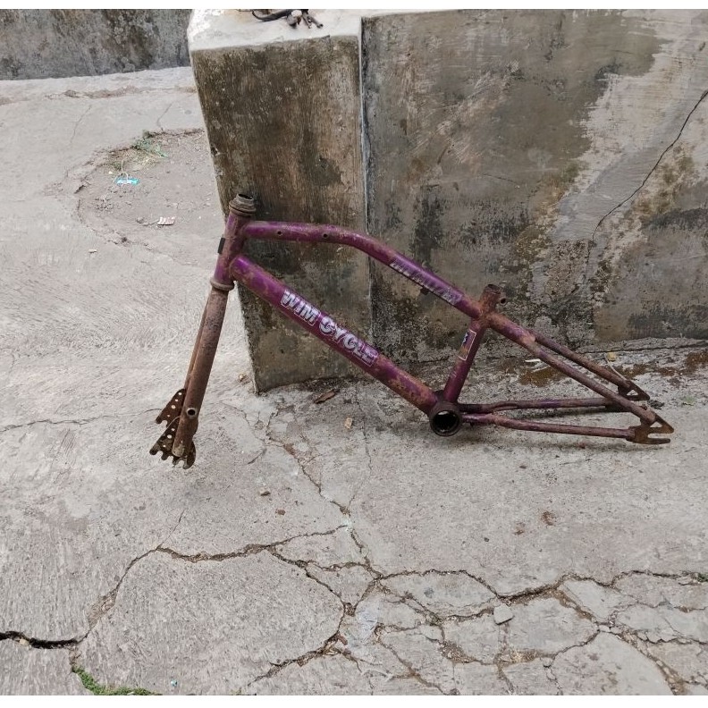 FRAME FORK SEPEDA BMX 20 WIMCYCLE METALIZER dengan Fork MATA TIGA ORIGINAL JADUL VINTAGE UNGU