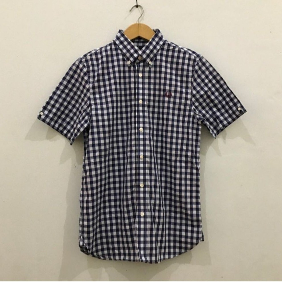 kemeja Fred Perry
