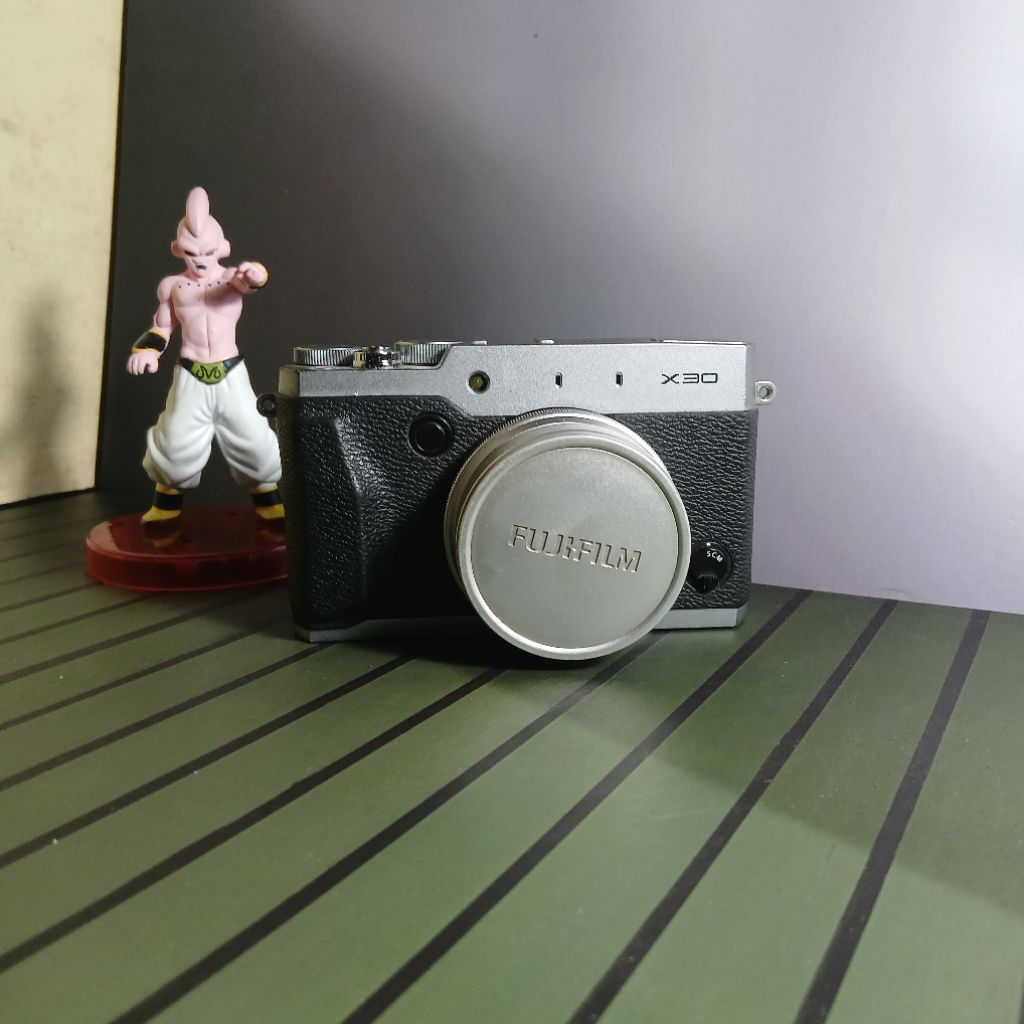 Fujifilm X30 Fujifilm X30 – Kamera Compact Premium