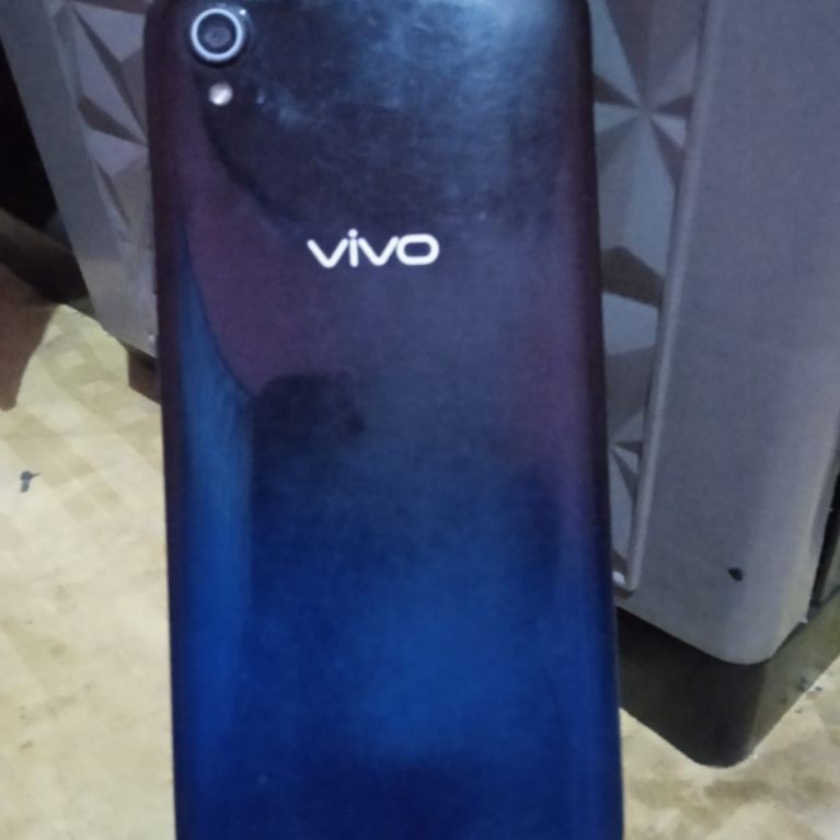 Vivo y91c minus lcd. baca deskripsi.