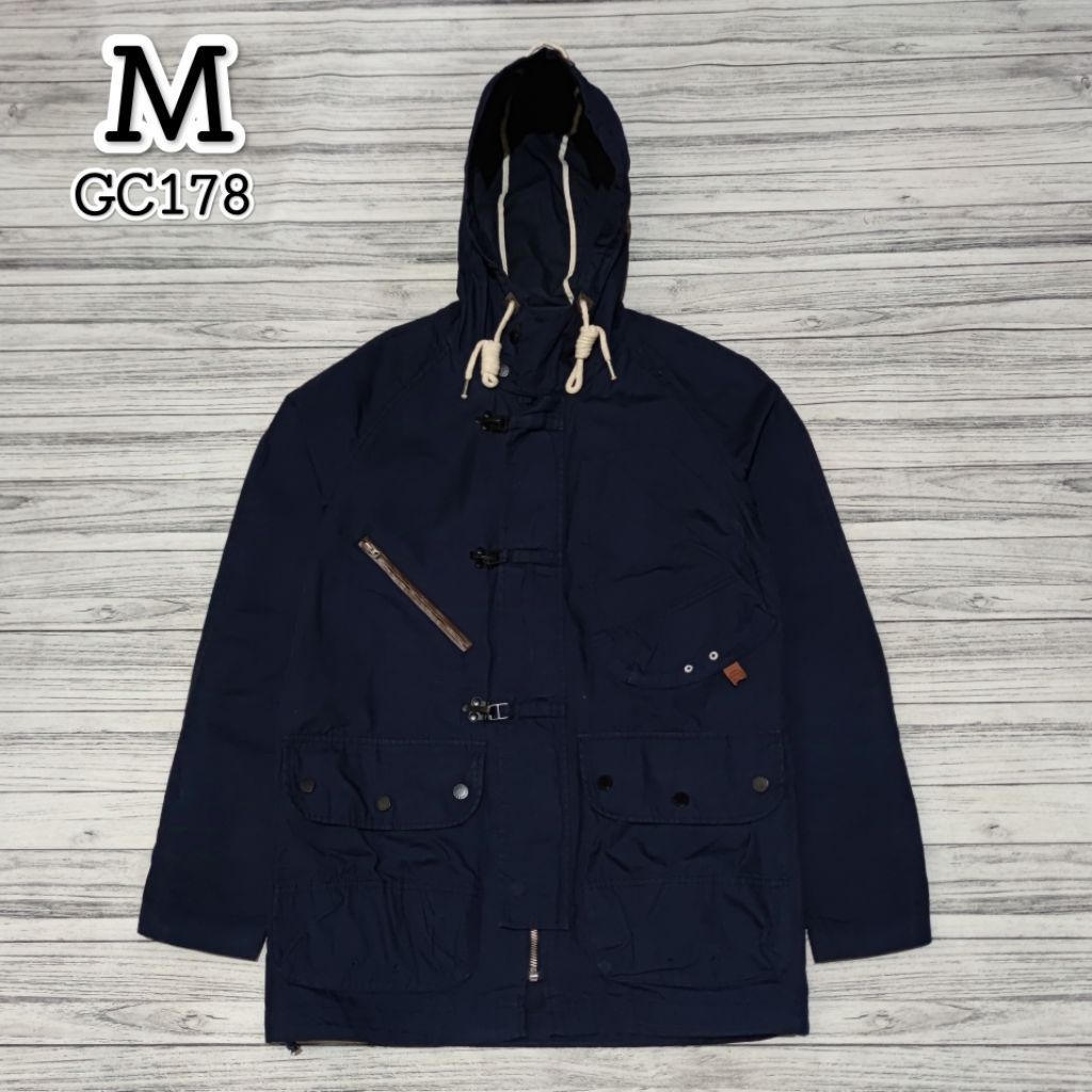 Atasan Thursday Island Jacket