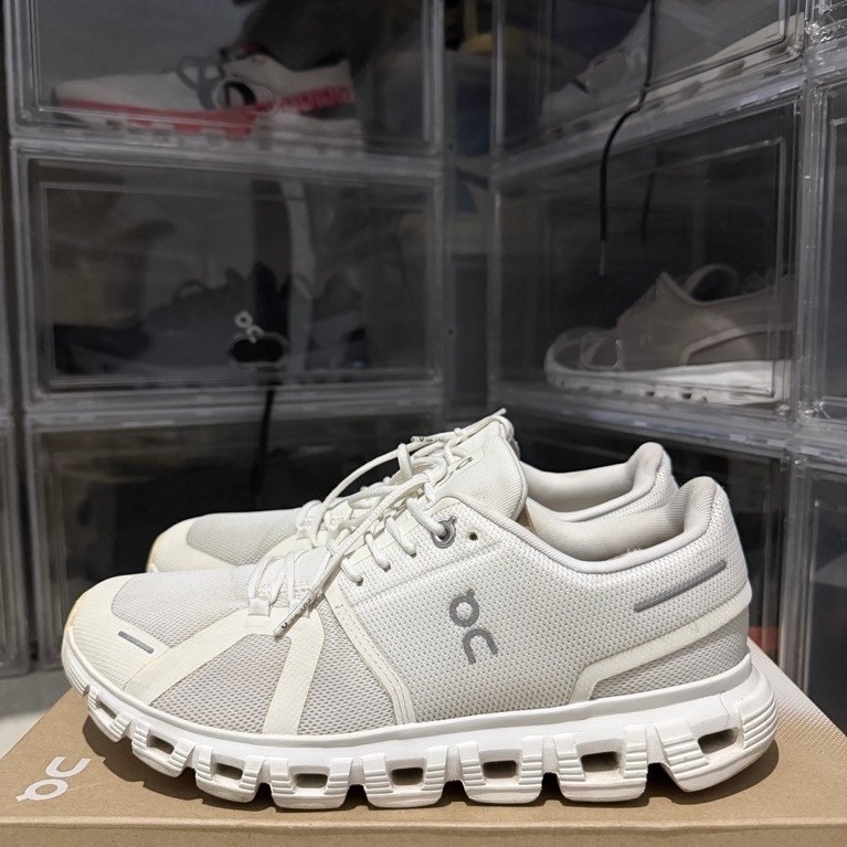 ON CLOUD 5 WHITE