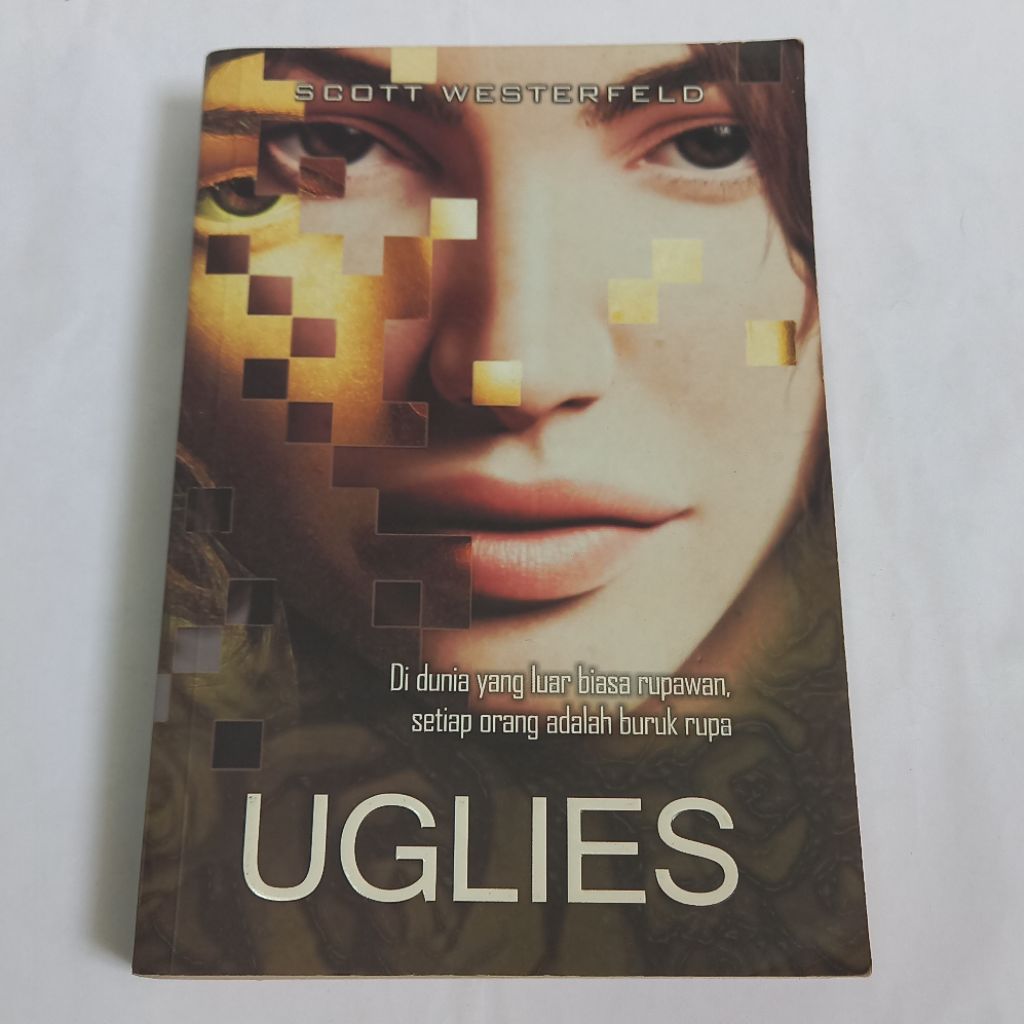 [Preloved] Novel - Uglies - Scott Westerfeld