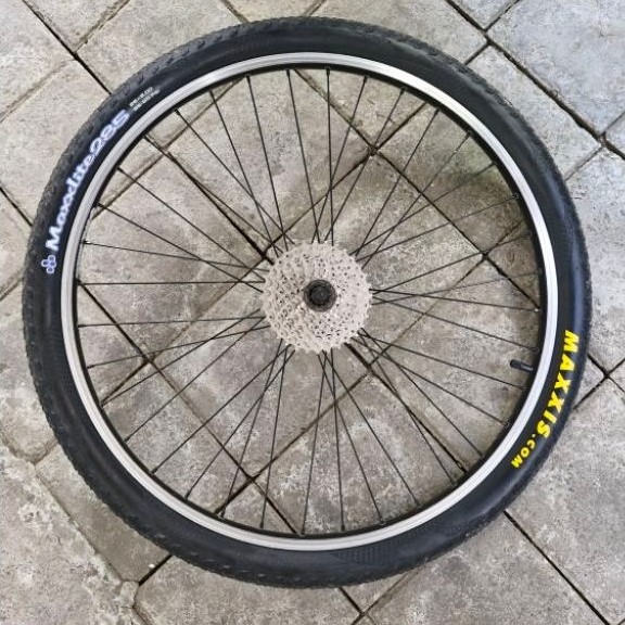 wheelset sepeda 26 araya tm840f