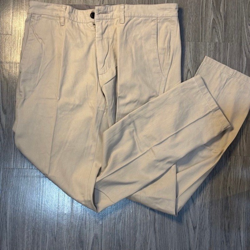 Preloved Celana Chinos Manzone LP 86