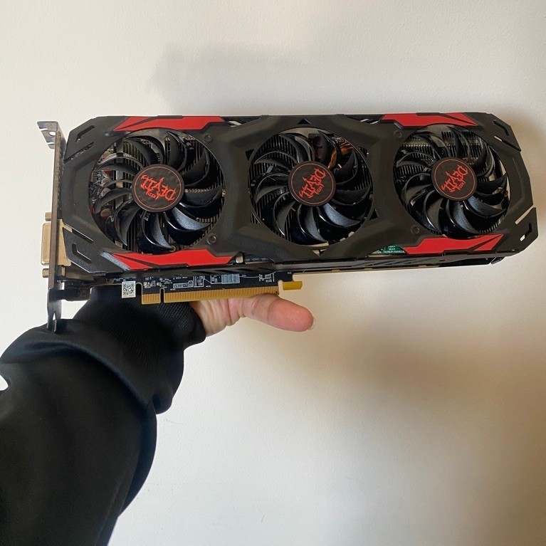VGA BEKAS PowerColor Red Devil RX 570 4GB GDDR5 256Bit Triple Fan