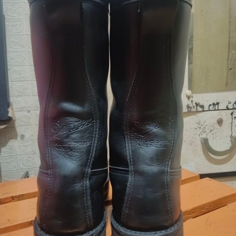 SEPATU BOOT MANTAN DANNER