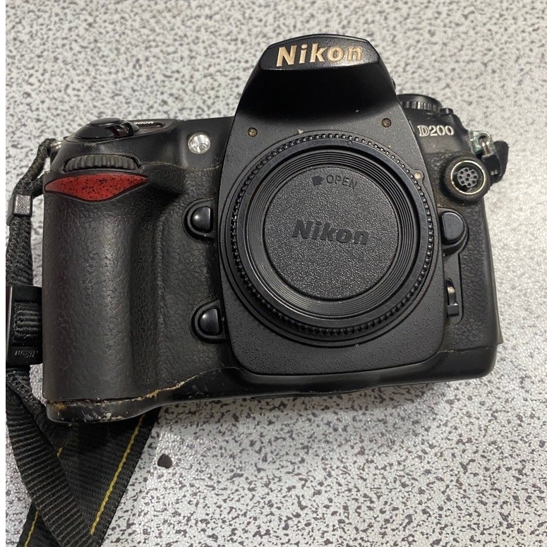 Nikon d200