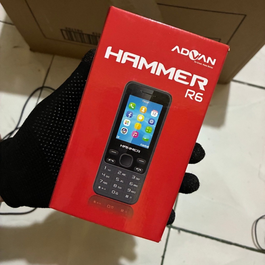 HP Advan Hammer R6 feature phone