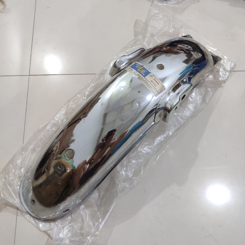 spakbor spatbor slebor belakang honda CB100 K4 K5 CB100K4 CB100K5 CG110 CG125 GL100 GL125 platina ur