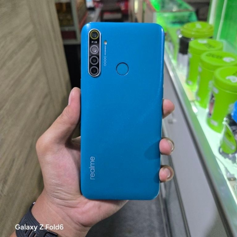 Like New Realme 5i 4/64 Second Bekas Original