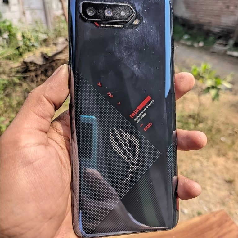 ASUS ROG 5 8/128 Second Mulus no minus