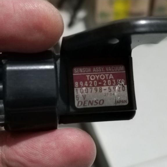 Toyota Vacum (MAP) Sensor Corona Caldina Original Japan