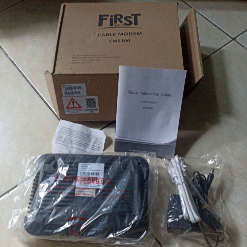 Modem Cable Cm5100 Bekas komplit