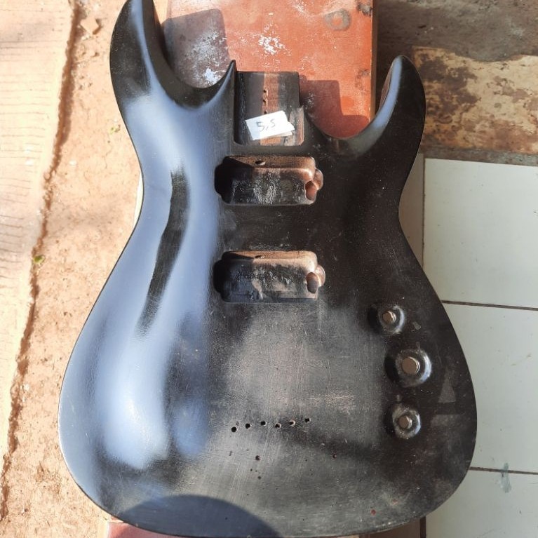Bodi gitar LTD