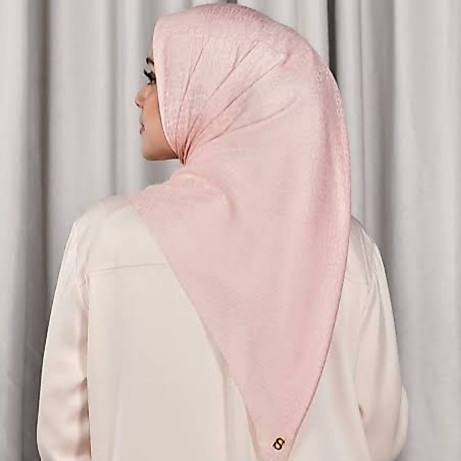 [READY] SALE BUTTONSCARVES | EVERYDAY TAPIS EMBOSSED 2.0 - LOTUS