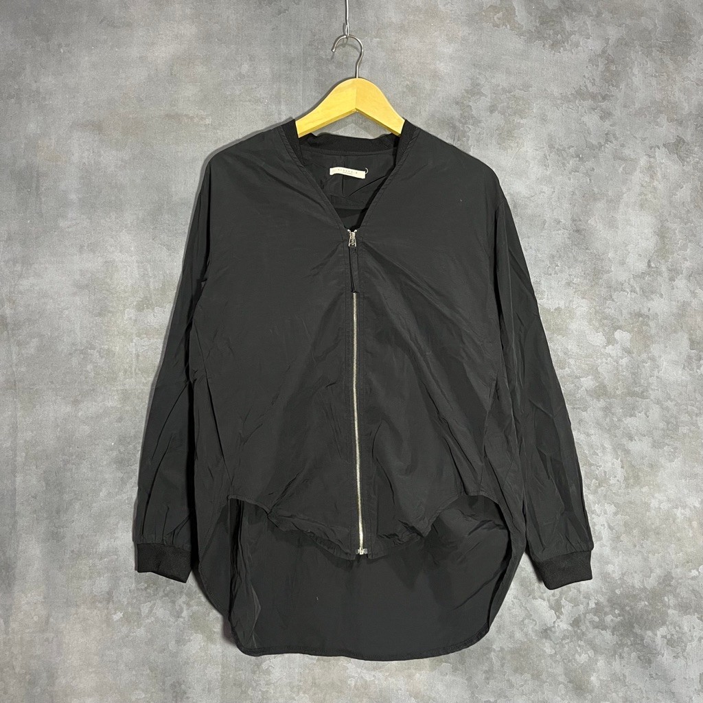 Bomber around murah warna hitam original second preloved wanita 338