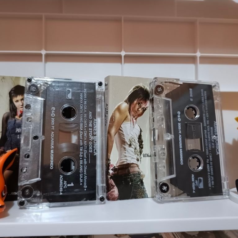 kaset pita 2 album AGNES MONICA