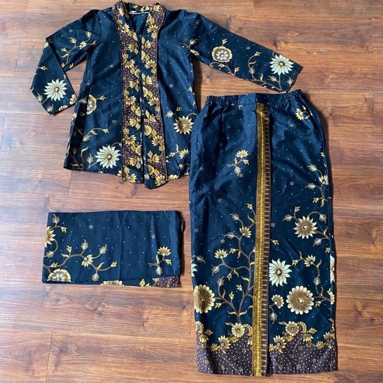 [PRELOVED - UNWORN] Setelan Kebaya Kutubaru Batik Al Mubarok (3 in 1 - Baju, Rok & Selendang)