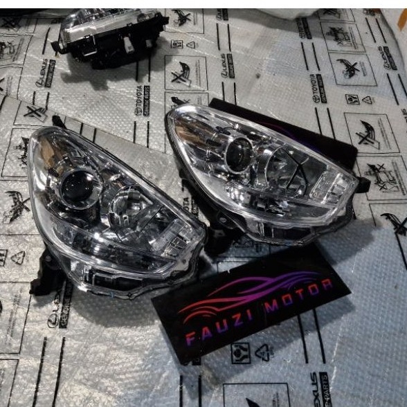 Lampu Depan Headlamp Daihatsu Sirion 2010 2011 2012 2013 2014 Secon Original