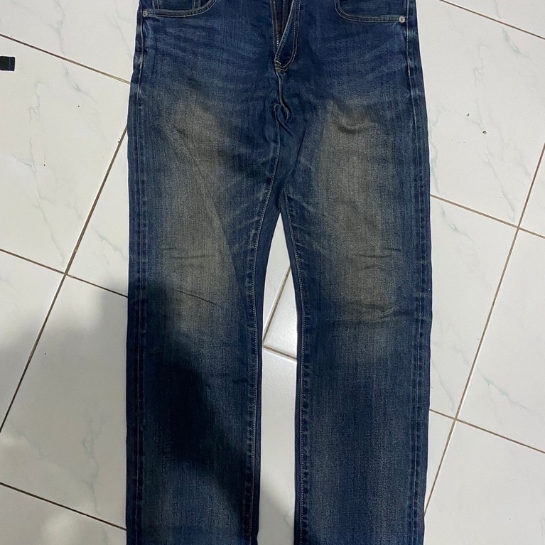 Selvedge Second