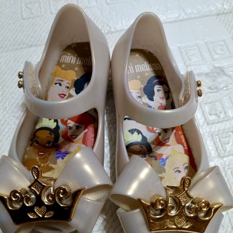 Mini Melissa Ultragirl II + Disney princess BB Preloved