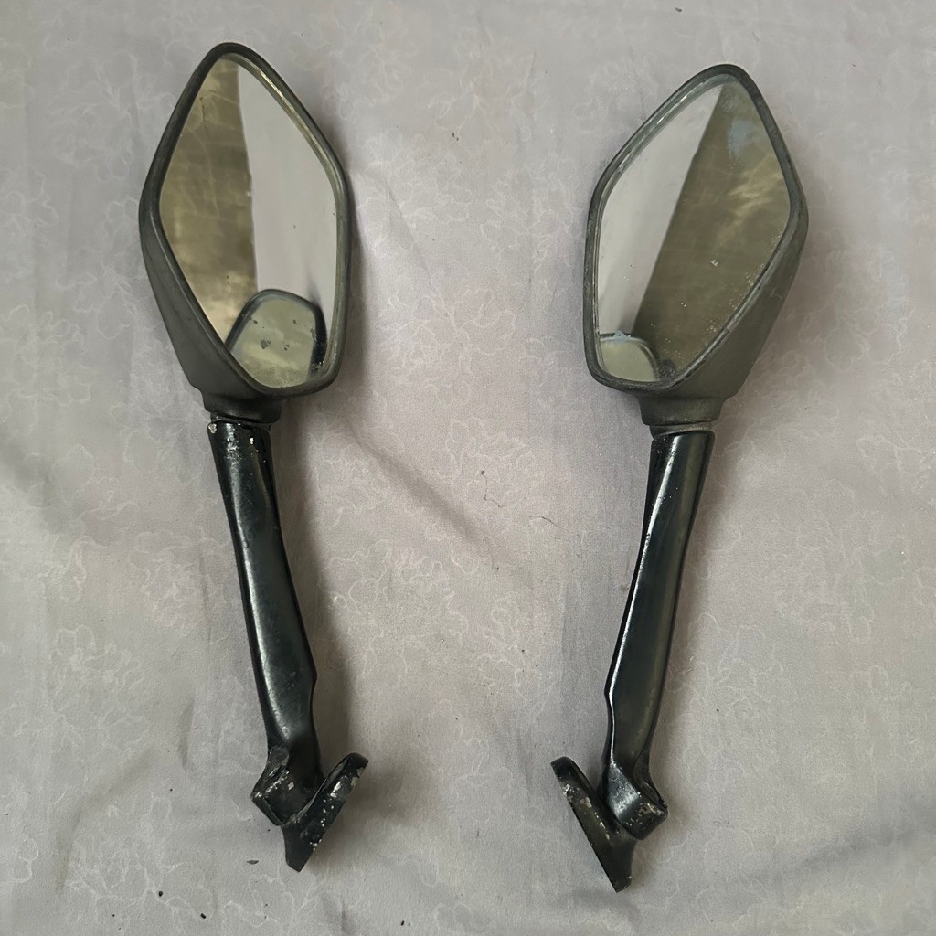 Spion CBR150 K45a Original Copotan