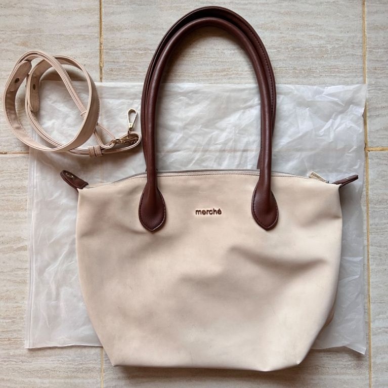 Preloved merche alice brown label totebag warna oat [BACA DESKRIPSI]