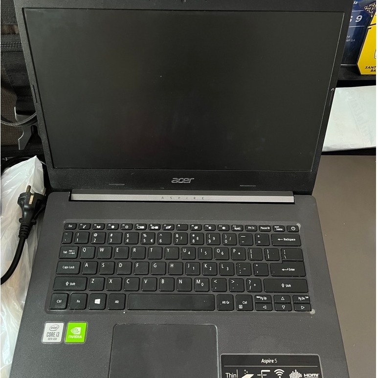 Laptop Acer Aspire 5 Thin Black dengan Intel Core i3 dan NVIDIA