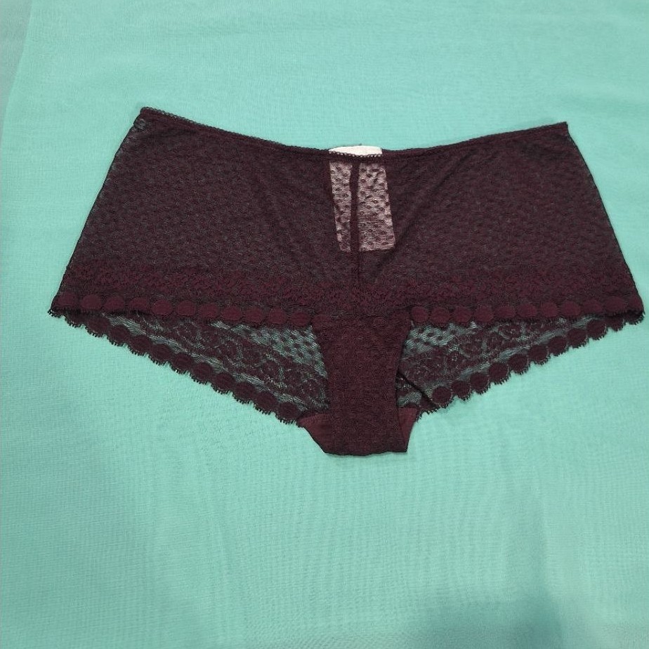 GapBody lace boyshorts