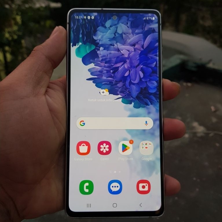 Samsung Galaxy S20 FE (8GB+8GB // 128GB) Snapdragon 865• Mulus, no shadow