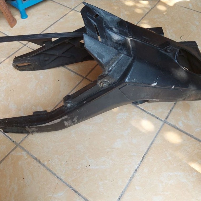 swing arm ori r15 v3