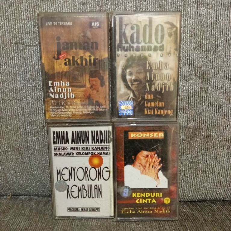 kaset pita emha ainun najib