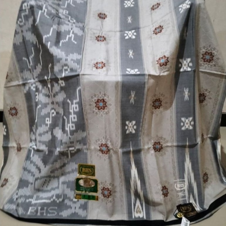 SARUNG BHS JACQUARD JTB JSK JSI JTI GOLD SUTRA SPUNSILK 210