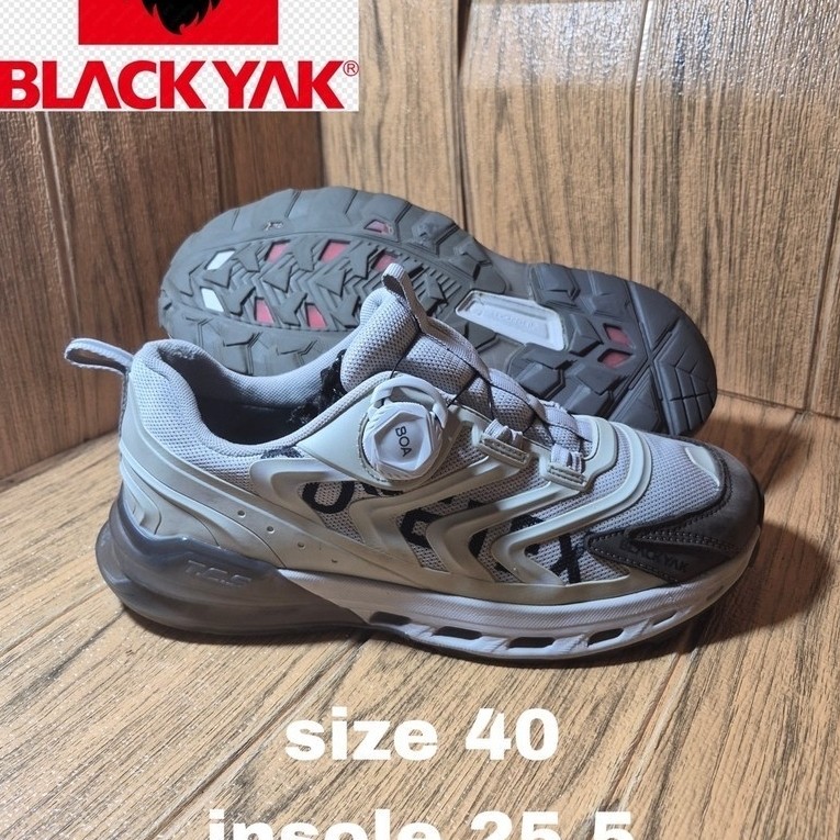 BLACKYAK UK 40 SEPATU OUTDOOR BOA BLACKYAK